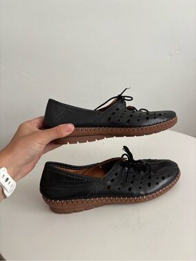 Women's Black Perforated Lace-Up Comfort Flats